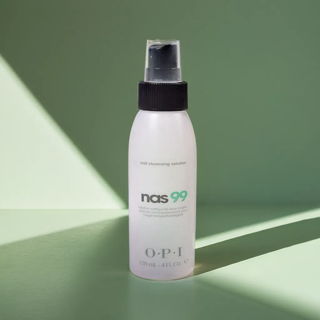 2214-nas-99-desinfectante-de-unas-y-herramientas-opi-3.png