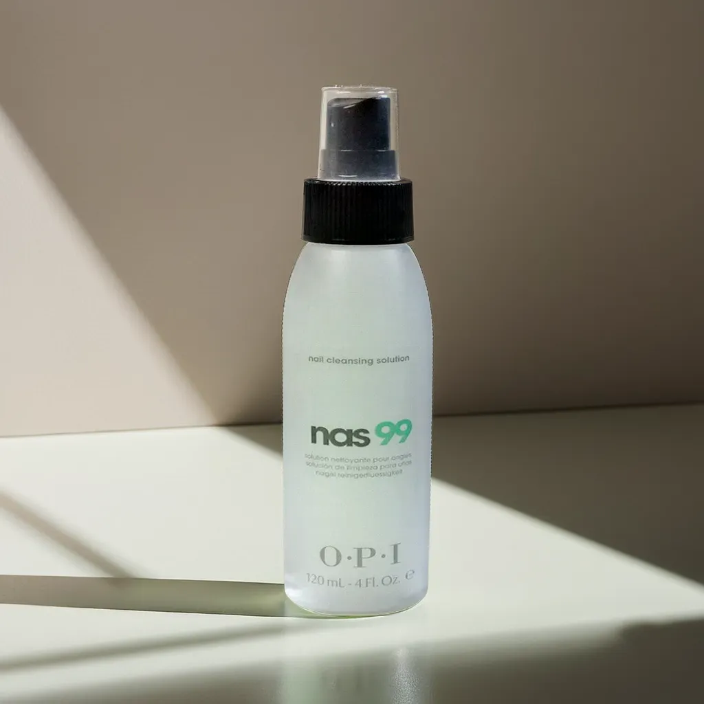 2214-nas-99-desinfectante-de-unas-y-herramientas-opi-2.png